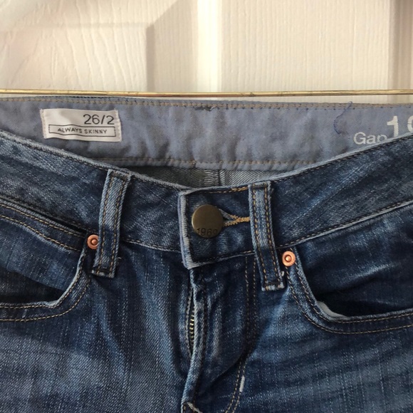 GAP patch jeans - Picture 4 of 6